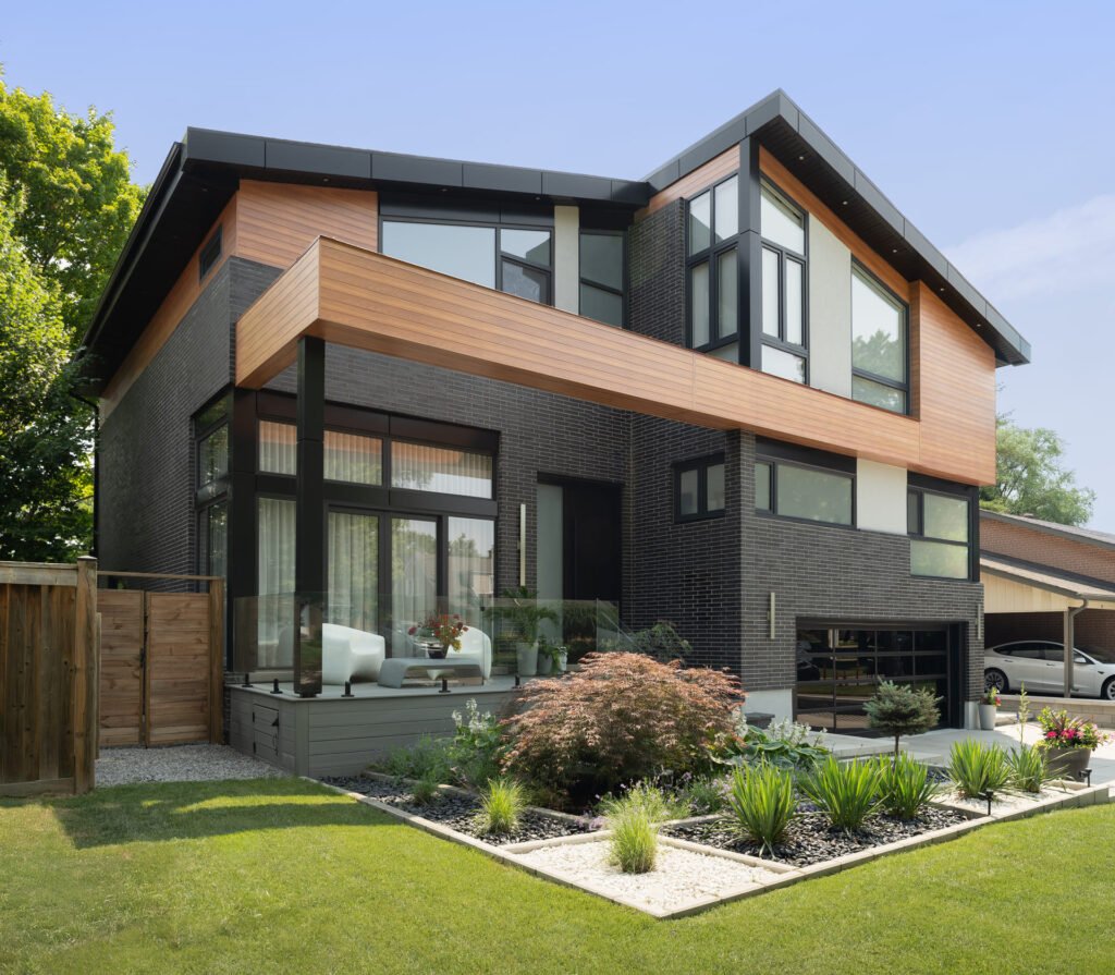 Modern home utilizing vedrex woodgrain aluminum cladding systems